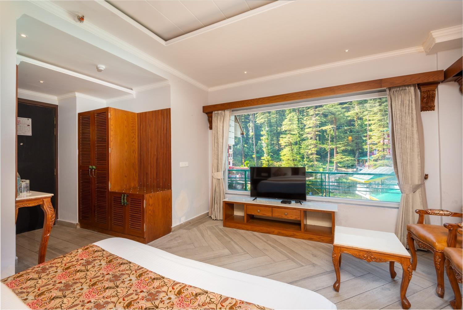 Quality Inn By Lawrence Hotels 다람샬라 외부 사진